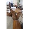 Image 11 : Mid-Century Modern Peppler Furniture Bedroom Set with Dresser, 30" x 80" x 19" Mirror 34" x 76"