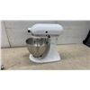 Image 2 : KitchenAid Classic Stand Mixer 275 Watts, Bowl, Whisk, Dough Hook, Flat Beater, & Manual