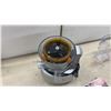 Image 3 : Breville The Juice Fountain Crush Juicer, 2 Clear Pitchers, Plunger, Brush, & Manual