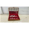 Image 6 : Two Vintage Silver-Plated Flatware Sets in Boxes, Silco and Unbranded