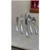 Image 9 : Two Vintage Silver-Plated Flatware Sets in Boxes, Silco and Unbranded