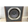 Image 24 : Lloyd's LL 303 Direct Drive Turntable with Stereo System, 2 Speakers, Receiver and More