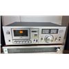 Image 7 : Lloyd's LL 303 Direct Drive Turntable with Stereo System, 2 Speakers, Receiver and More