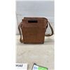 Image 7 : Polaroid Sun 650 Land Camera, Case & Manual
