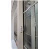 Image 5 : 2 x Merick White Vinyl Double-Hung Window with 6-over-6 Grille Pattern 46" x 60"