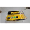 Image 2 : DeWalt DWCR3DGAL 1 1/4" x.120" Coil Roofing Nails, 7200 Quantity