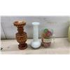 Image 8 : Home Décor: Wire "Welcome" Sign, Vases, Baskets, Doilies, Faux Florals and More
