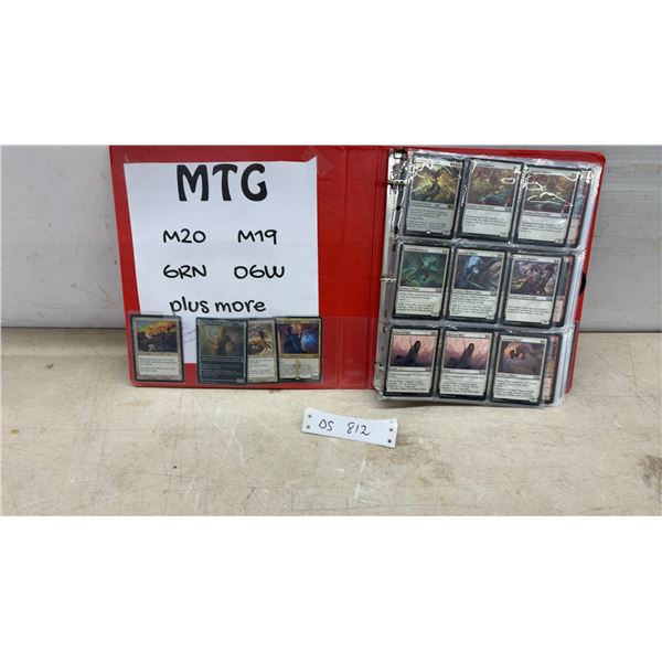 Magic: The Gathering Card Binder w/ M20, M19, 6RN, 06W, & More Cards
