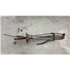 Image 1 : Antique F.E. Myers & Bro. Ashland Ohio Cast Iron Hand Pump Head with Handle and Piping