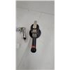 Image 5 : Pneumatic Tool Lot: Blue Rivet Gun, Silver Pistol-Grip Drill, and Black Disc Sander/Grinder