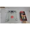 Image 2 : Sunbeam Heating Pad, Bathroom Scale and More