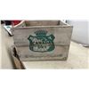Image 10 : Vintage Canada Dry Ginger Ale Wooden Crate and Coca-Cola Glass Bottle Collection