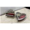 Image 8 : 6 Music Boxes; Angel, Tea Kettle, Piano and More