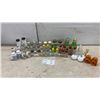 Image 1 : Assorted Vintage and Souvenir Salt and Pepper Shakers Including Niagara Falls, 7UP, and More