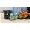 Image 2 : Assortment of Vintage Ceramic Salt and Pepper Shakers, Animals, Figures, Florals and More