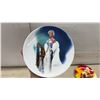 Image 6 : Set of 6 Hamilton Collection Chris Notarile Art of Marilyn Monroe Collector Plates