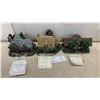 Image 1 : Thomas Kinkade Hawthorne Village Sculptures: Seaside Bait, Porterfield Antique Shop and More