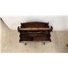 Image 3 : Magazine Rack & Ottoman