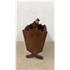 Image 4 : Magazine Rack & Ottoman
