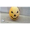 Image 4 : Blow-Mold Light-Up Jack-O'-Lantern, 21" Tall