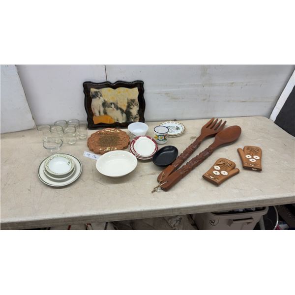 Vintage Kitchenware Lot With Ridgways Platters, Wooden Utensils, Kitten Picture, 11" x 14"