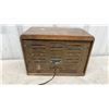 Image 4 : 1946 Astra DR-102U Tube Radio by Brand and Millen Ltd., Circa 1947-1949, Wood Cabinet, AM Dial