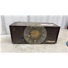 Image 10 : Vintage 1957 Rogers Majestic Model 570 AM Tube Radio, Philips and Marconi Radios, and More