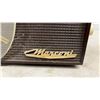 Image 11 : Vintage 1957 Rogers Majestic Model 570 AM Tube Radio, Philips and Marconi Radios, and More
