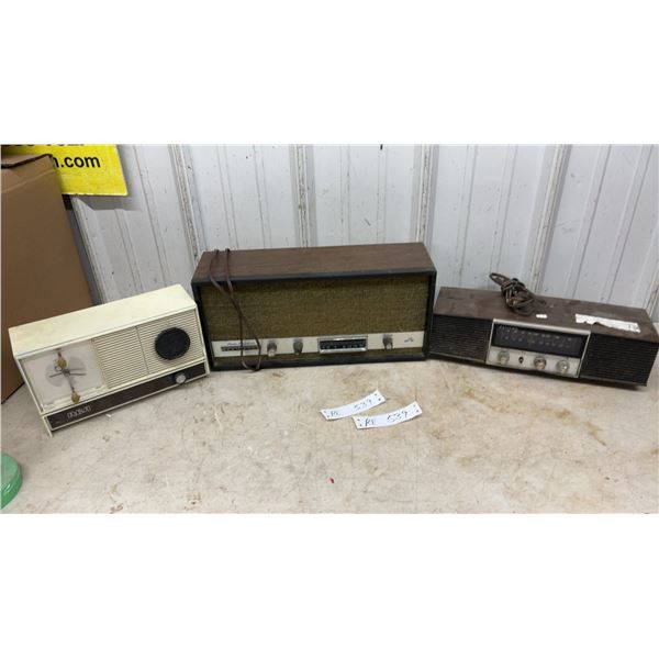 Vintage RCA RP-102 AM Clock Radio, Early 1960s, and More Vintage Tabletop Radios
