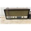 Image 5 : Vintage RCA RP-102 AM Clock Radio, Early 1960s, and More Vintage Tabletop Radios