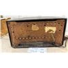 Image 6 : Vintage Tube Radio Lot: General Electric RC 6517-2, Silvertone Clock Radio and More