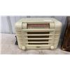Image 2 : Coronado Bakelite Radio and Addison Wood-Cased Tube Radio, 1940s