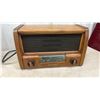 Image 2 : Vintage Rogers Majestic and Westinghouse Wooden Tube Radios, Multi-Band