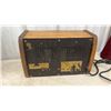 Image 4 : Vintage Rogers Majestic and Westinghouse Wooden Tube Radios, Multi-Band