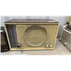 Image 2 : Zenith High Fidelity AM/FM Radio & Westinghouse AM Radio