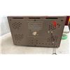 Image 4 : Zenith High Fidelity AM/FM Radio & Westinghouse AM Radio