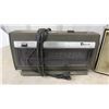Image 2 : 4 Vintage Radios; Baycrest Clock Radio, 1957 Westinghouse and More