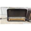 Image 2 : 1950/51 General Electric Model 402 Broadcast Radio and Rogers Majestic Bakelite Tube Radio