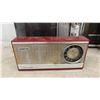 Image 3 : Vintage Radios: Plata Voyager 14 Transistor, Sanyo Deluxe, Sony Super Sensitive 8 Transistor