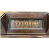 Image 3 : Westinghouse Model 888 Wooden Tube Radio, 1939, Broadcast and Shortwave, and Arcadia Radio