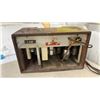 Image 4 : Westinghouse Model 888 Wooden Tube Radio, 1939, Broadcast and Shortwave, and Arcadia Radio