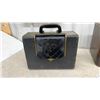 Image 2 : Zenith "The Royalty of Radio" Portable & Tabletop Radios, Standard Broadcast, 55-160 KC