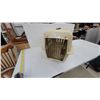 Image 1 : Plastic Pet Carrier with Metal Grid Door and Top Handle 16" x 20" x 13"