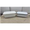 Image 8 : Set of Four Vintage White Enamel Kitchen Storage Containers with Lids, Largest 5" x 14" x 9"