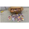 Image 1 : 100 Sealed Packages 1994 Pogs & Slammers