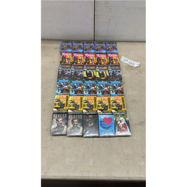 30 Sealed Assorted Playing Card Decks: WWE Evolution, Dr.