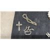 Image 5 : Vintage Jewelry: Wristwatches, Rings, Bracelets, Necklaces, Brooches, Pins, Earrings and More