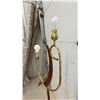 Image 8 : Mid-Century Modeline of California Teak and Brass Two-Shade Floor Lamp, Circa 1960s, 59" Tall