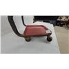 Image 5 : Snap-on Rolling Mechanic's Creeper Seat with Padded Top and Lower Storage Tray and Power Belt