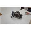 Image 7 : Snap-on Rolling Mechanic's Creeper Seat with Padded Top and Lower Storage Tray and Power Belt